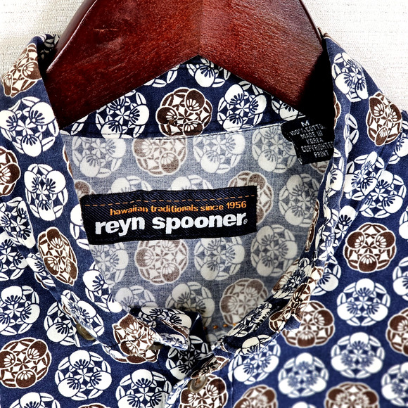 Reyn Spooner Men's Hawaiian Shirt Short Sleeve Button Up 100% Cotton Size Medium - Picture 2 of 12